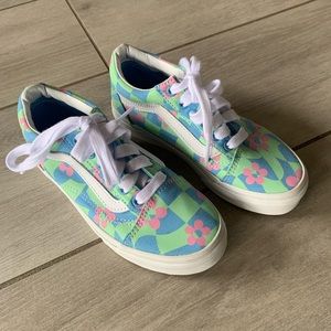 NWOT Girls Blue/Green/pink flower vans